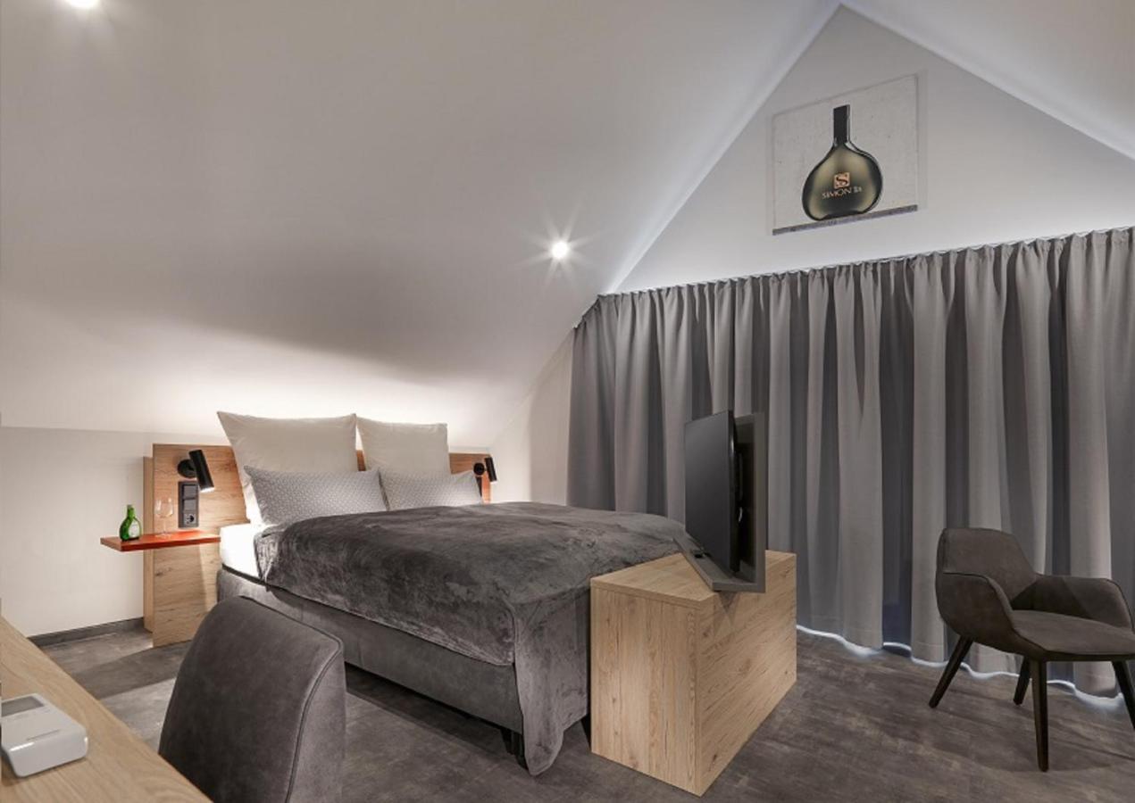 Weinmotel Simon 1 A Alzenau in Unterfranken Luaran gambar