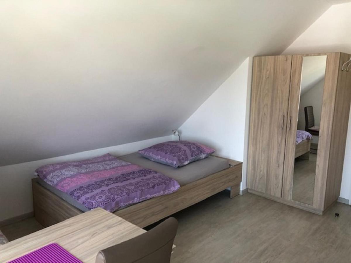 Weinmotel Simon 1 A Alzenau in Unterfranken Luaran gambar